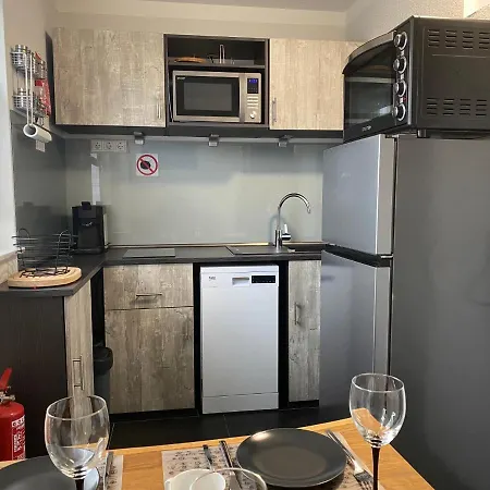 Adult Only Klimatisierte In * Schwerte